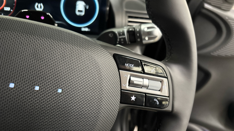 Hyundai INSTER 85kW 02 49kWh 5dr Auto Electric Hatchback